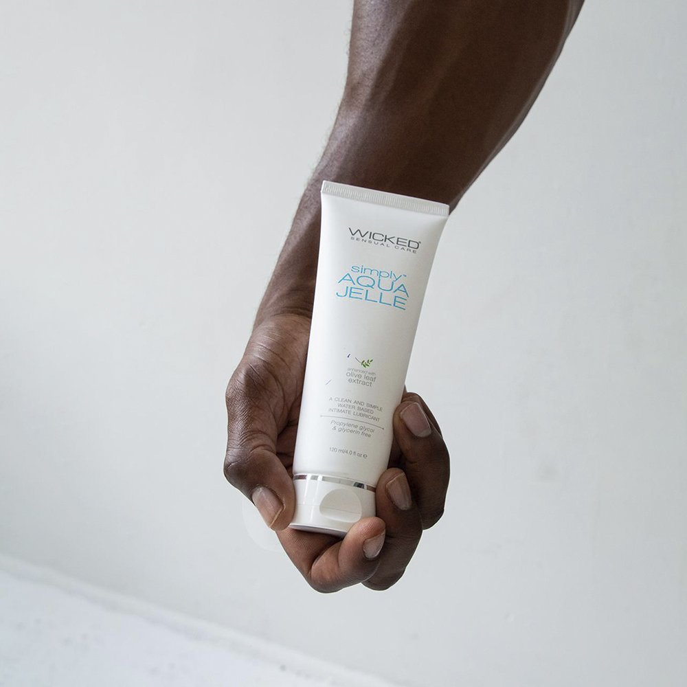 Wicked-Simply-Aqua-Jelle-Lubricant-120ml-Libesti-Hedon-3.jpg
