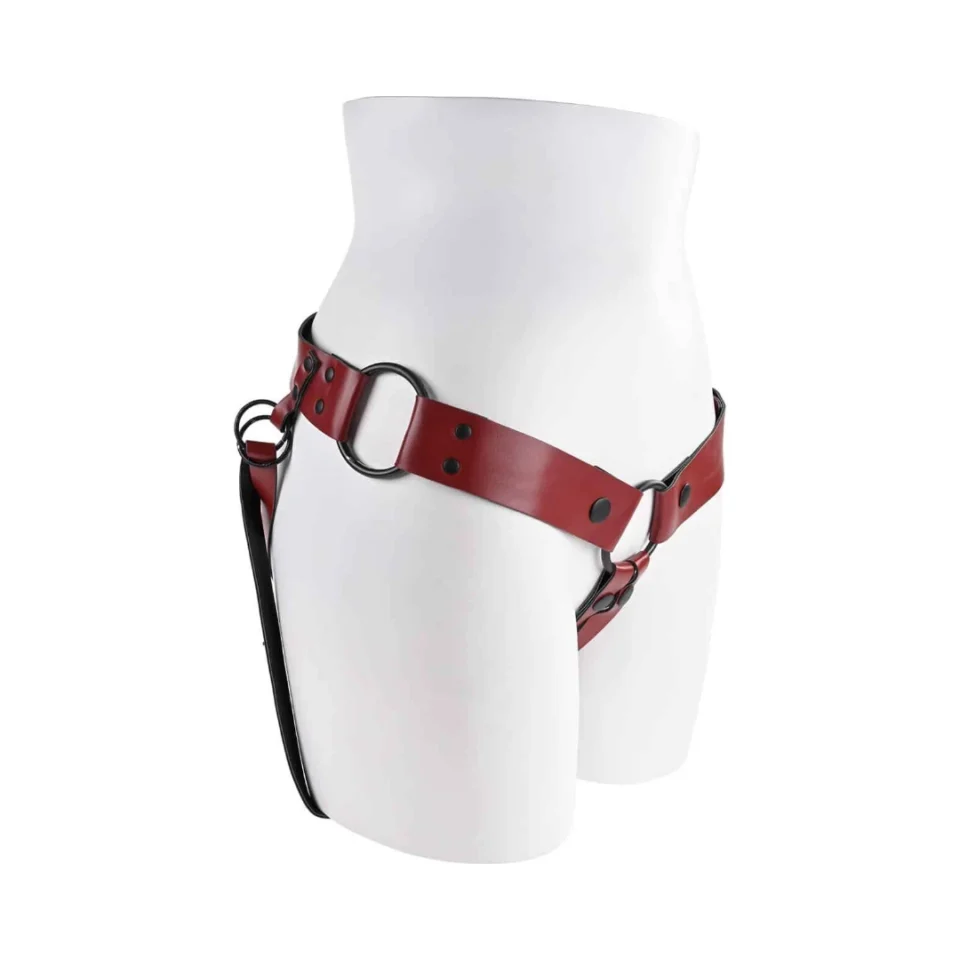 SAFFRON MONTE STRAP-ON red