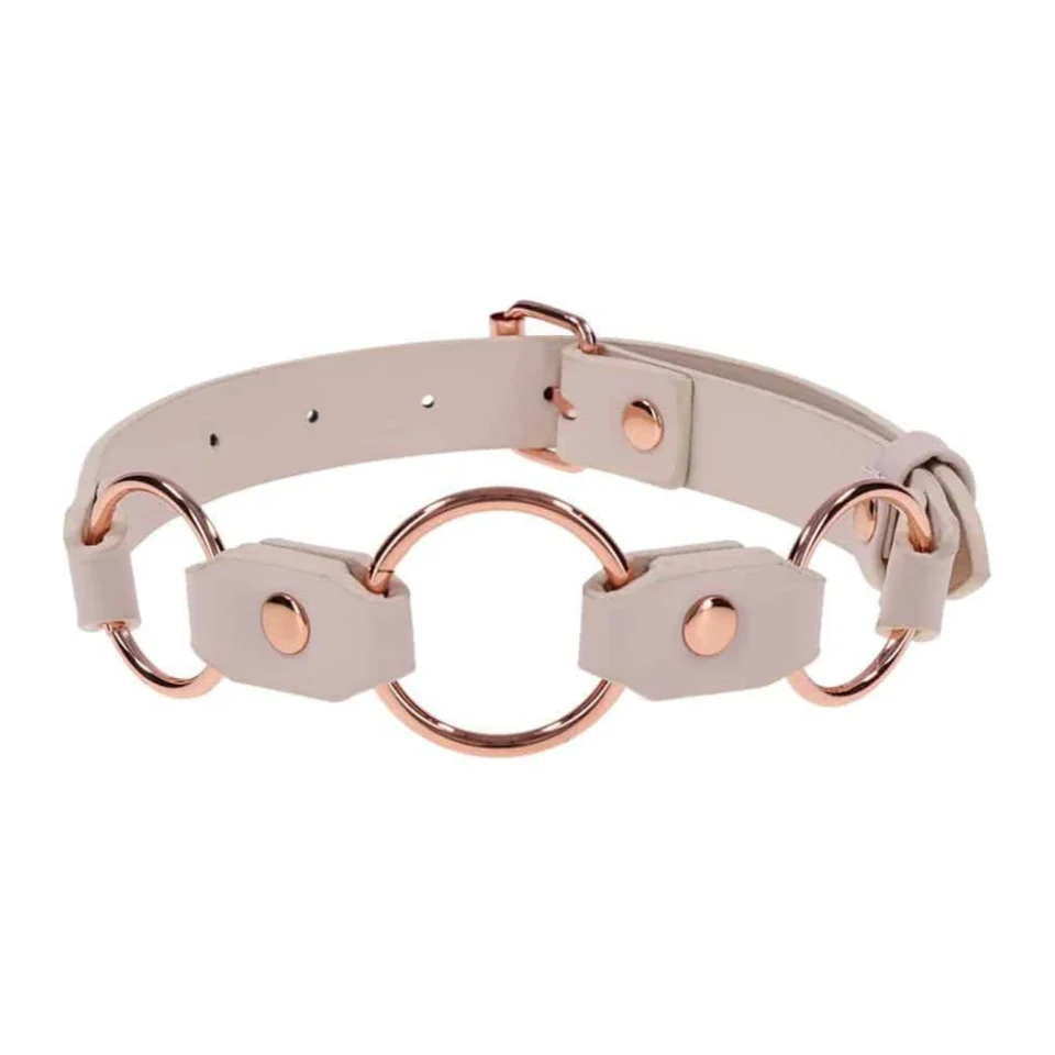 PEACHES 'N CREAME RING DAY COLLAR